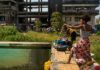 Mozambique’s faded hotel squatters hope for change after polls | Elections News