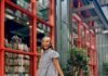 Ross Stores gives rosy sales view as shoppers gravitate to deals