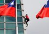 Climber Alex Honnold scales Taipei 101 skyscraper without ropes | World News