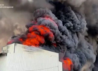 Russian attacks leave trail of destruction across Ukraine | Newsfeed