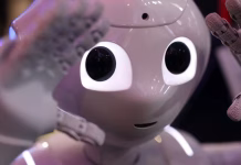 When expressive humanoid robots are awkward, people become wary – new brain study