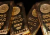 Gold falls amid rising oil prices and higher US dollar | Business and Economy News